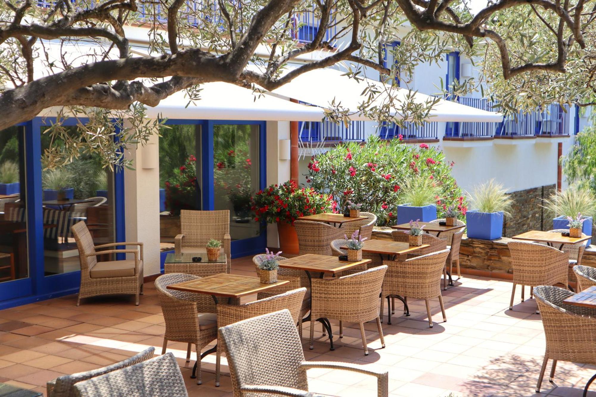 Hotel Blaumar Cadaques By Fimed Hotels (Adults Only) Exterior photo